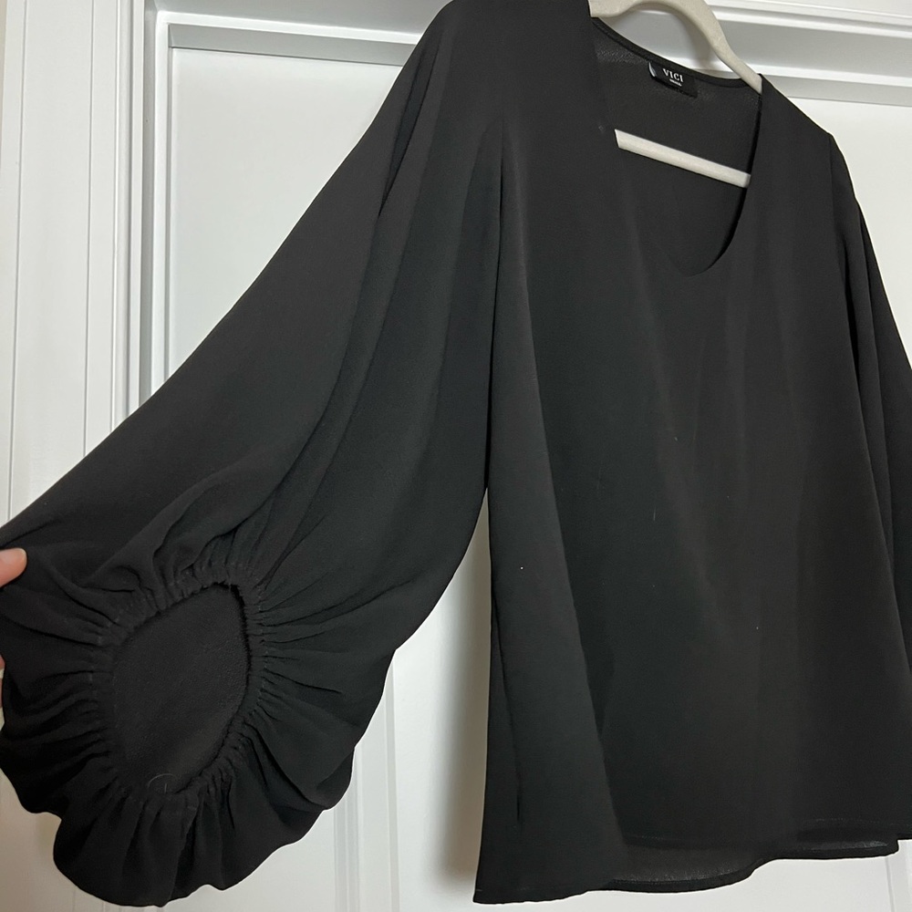 VICI Bell Sleeve Blouse